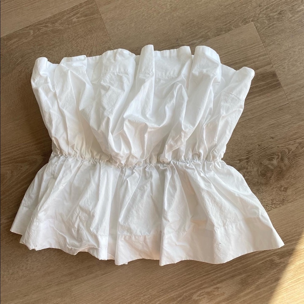 anthropologie ruffled tube top in white